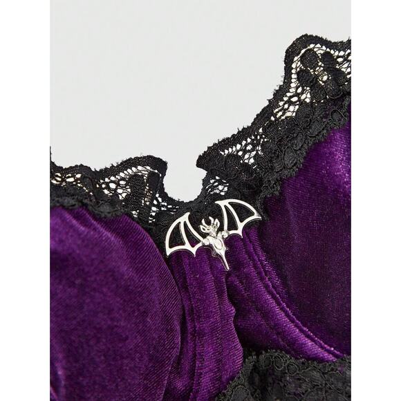 Goth Emo Punk Purple Velvet Crop Top Bralette w/ Bat Charm S (4) - Picture 3 of 5